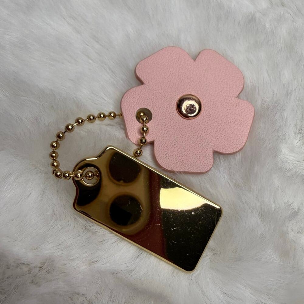 1" COACH Gold Tea Rose Flower Floral Bag Charm Hang Tag - Picture 2 of 2